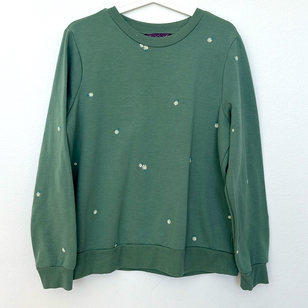 Daisy Pullover